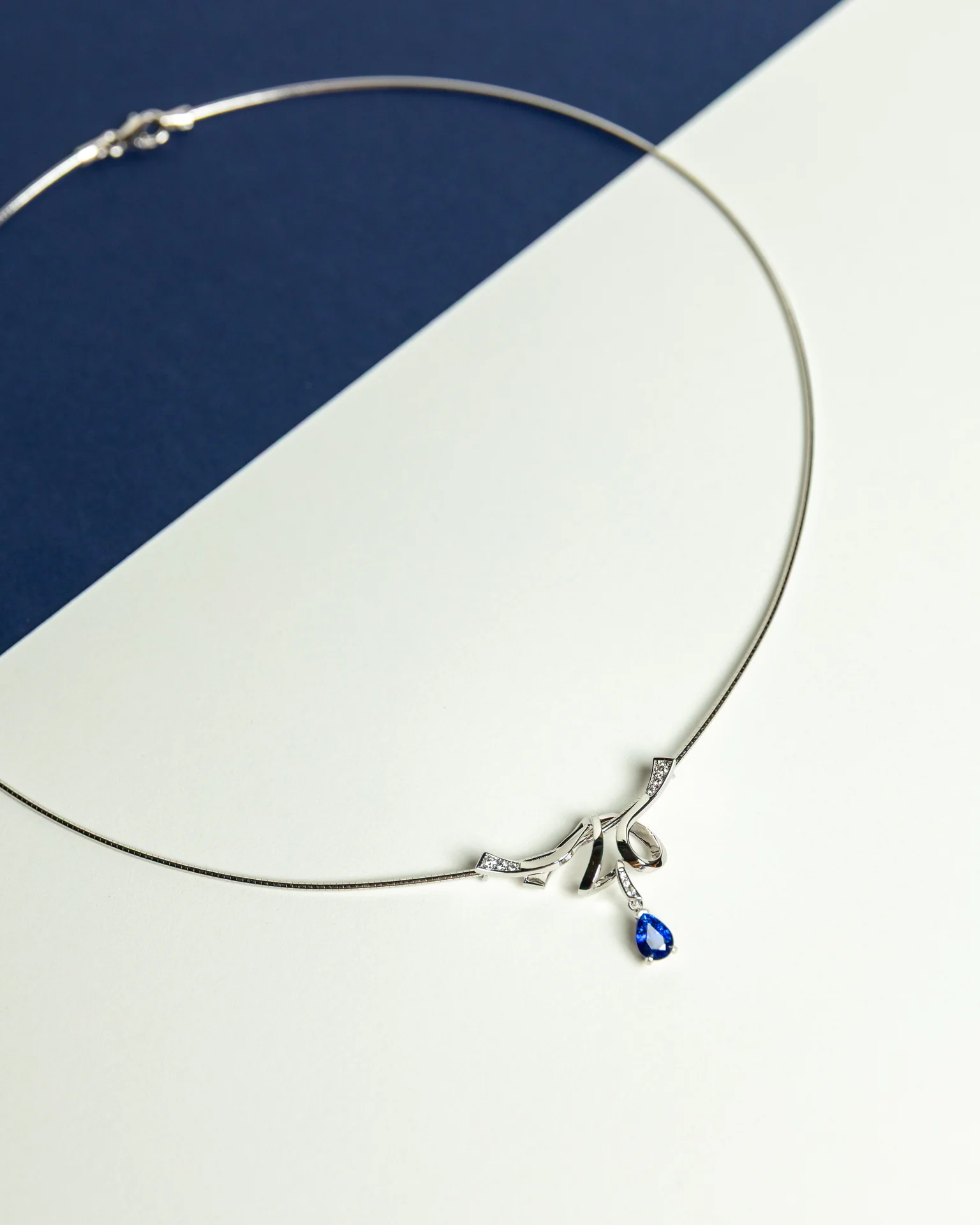 Collier 40